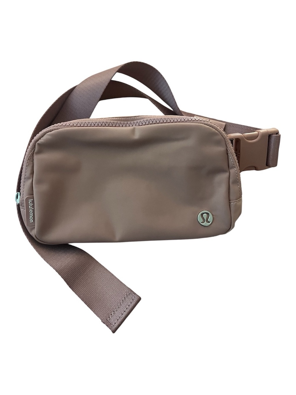 NWT Lululemon Everywhere Belt Bag in Pink Pastel